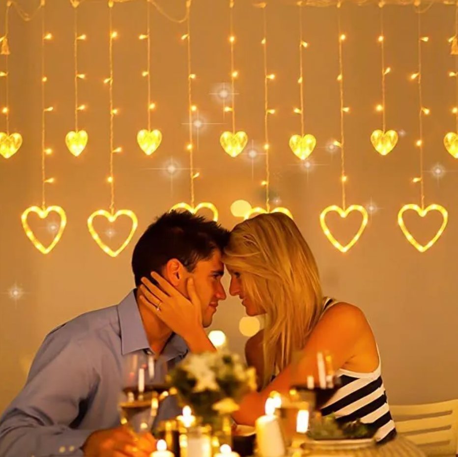 Cortina Led en modelo de Corazon - Ilumina tu Casa