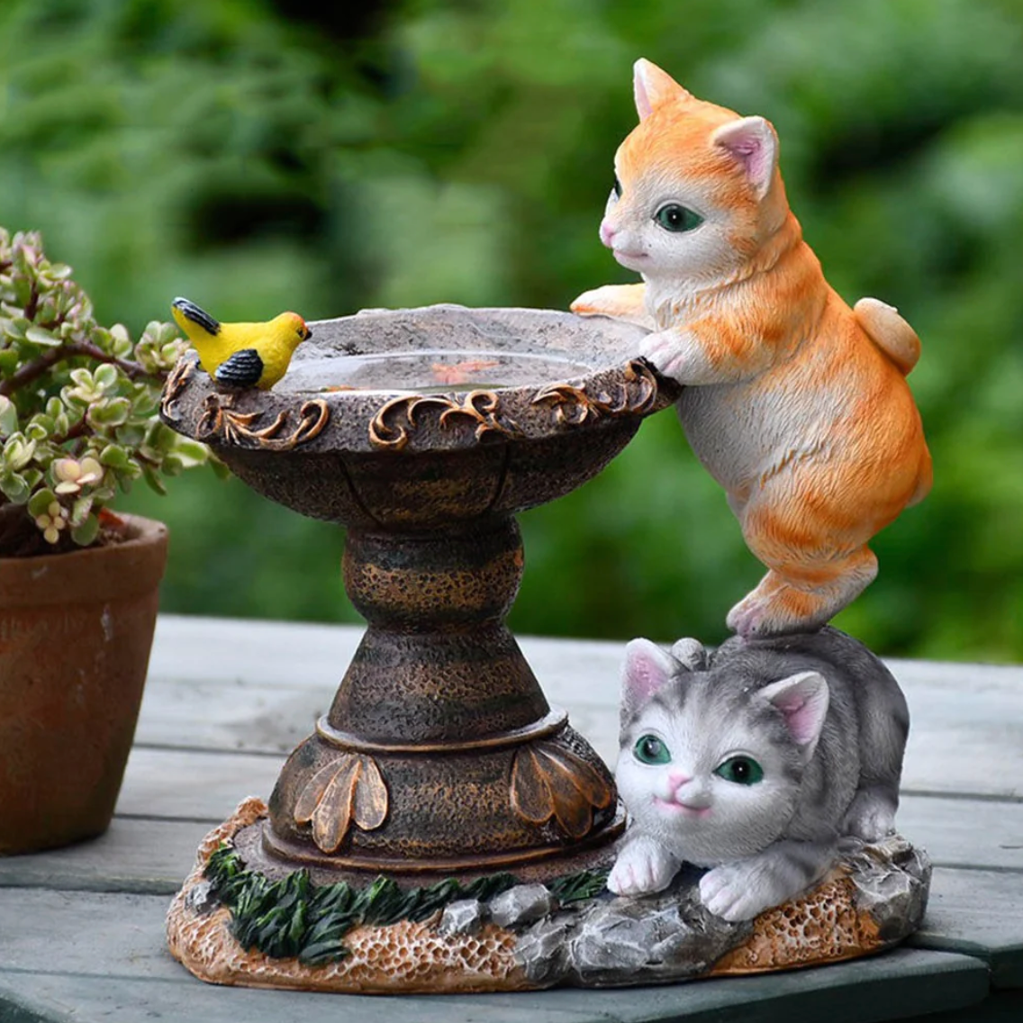 ESTATUA FUENTE DE GATOS LED SOLAR